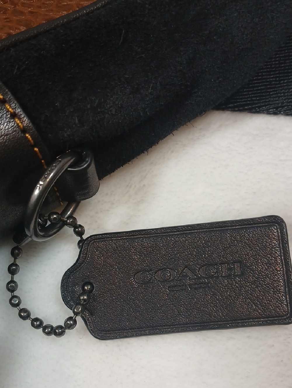 Coach Men’s/Unisex Two-Tone Brown & Black Leather Messenger Bag - Picture 13 of 16